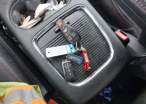 2019 Dodge Grand Caravan Gt from USA, damaged, VIN 2C4RDGEG6KR709552